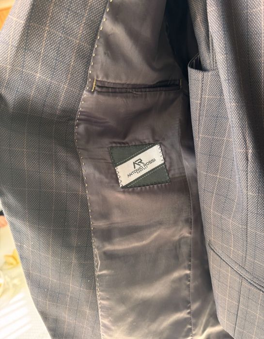 Продам костюм на выпускной