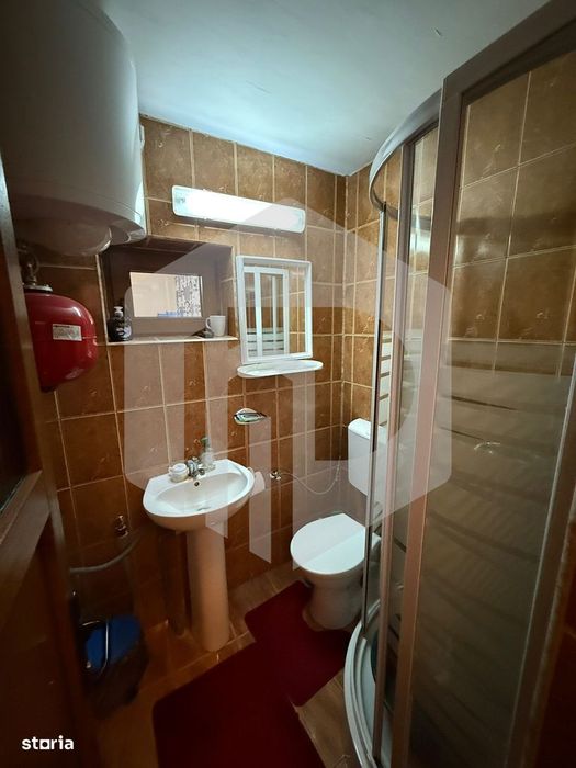 Casa individuala } Orlat | 250 mp Teren | Terasa inchisa