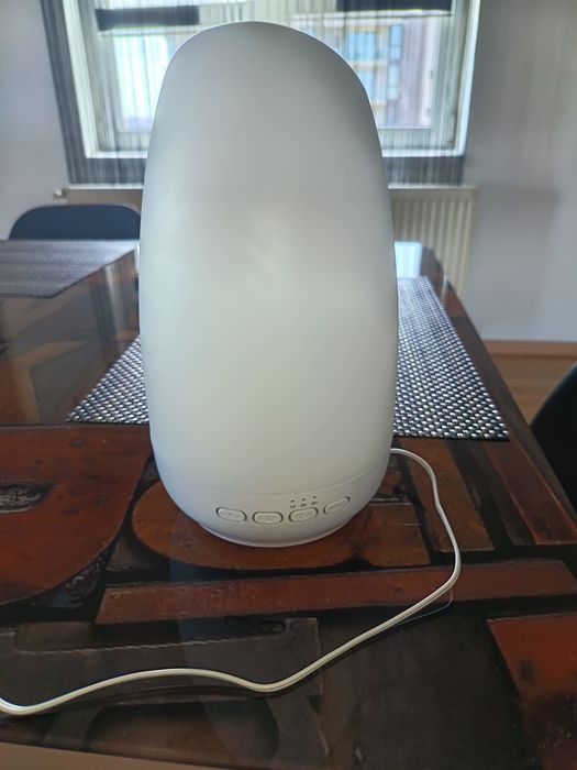 Vând difuzor aromaterapi