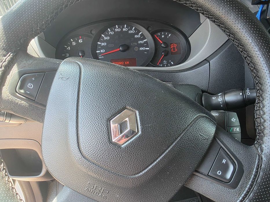 Renault Master 2,3 145 cp