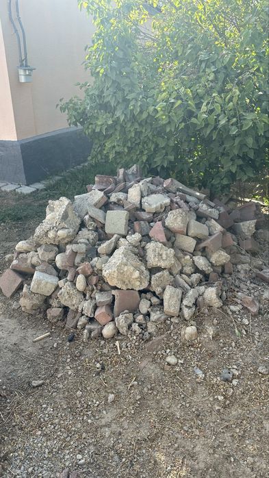 Камни, газоблоки бесплатно