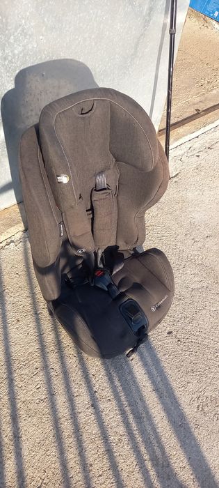 Детско столче за кола