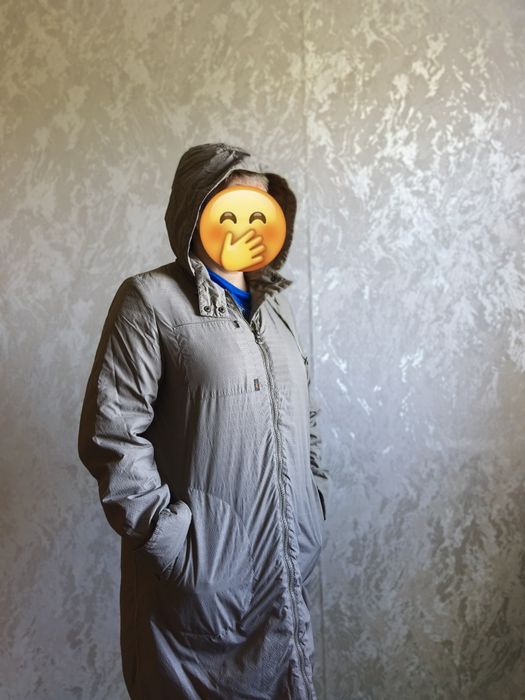 Продам демисезонную куртку