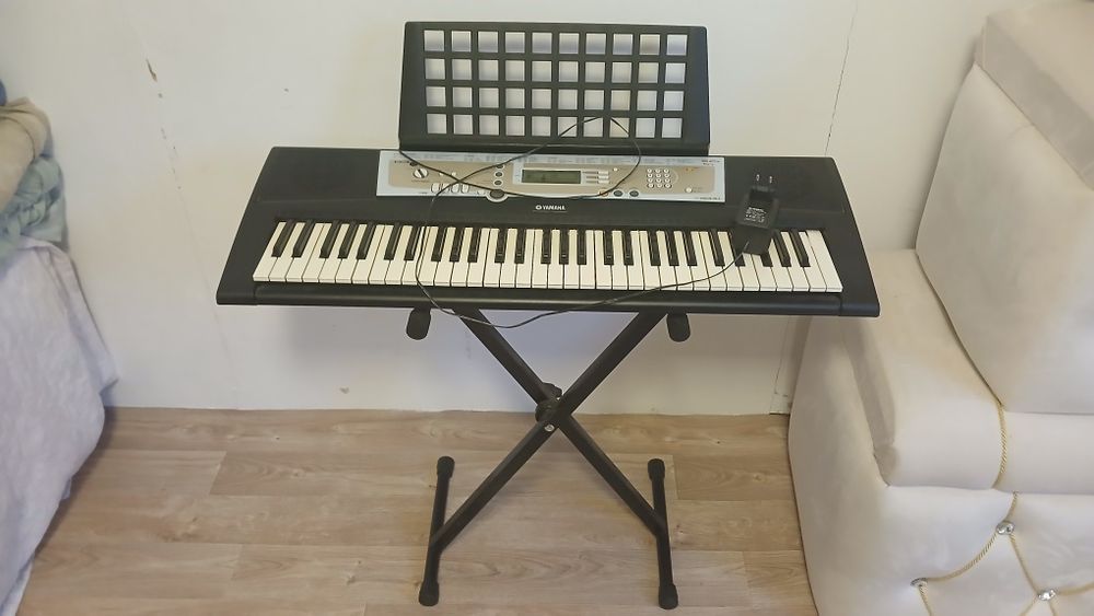 Ямаха(синтезатор)