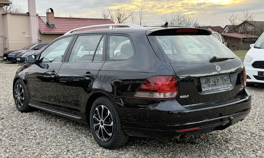 Golf 6 2011 panorama
