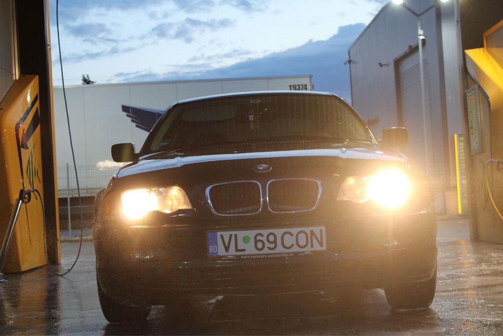 Bmw e46 318i detali pe wapp sau la telefon,masina arata si merge bine