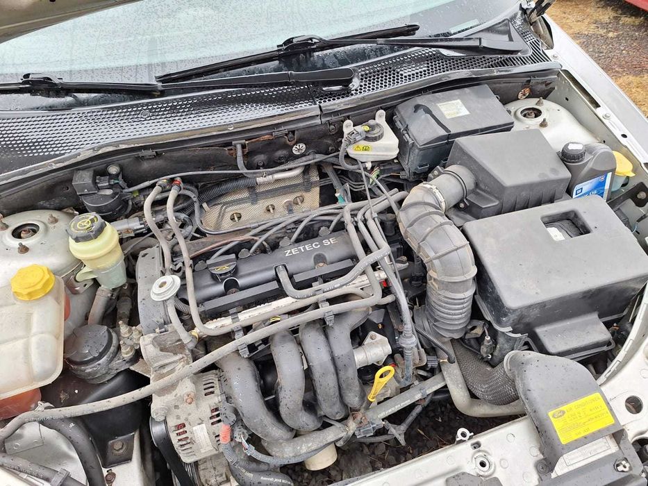 FORD Focus 2002 — imagine 5
