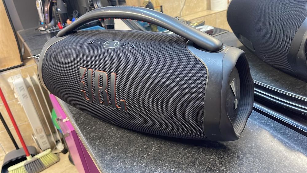 Boxa JBL boombox 3