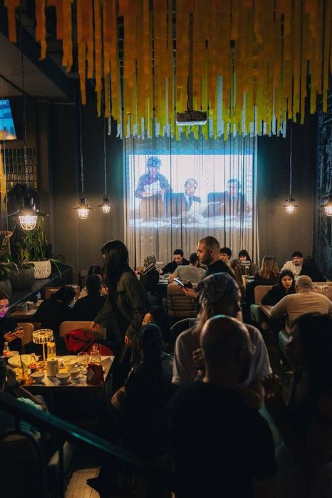 Продаётся готовый бизнес с мебелью и техникой