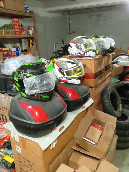 Каска для мопеда и скутера