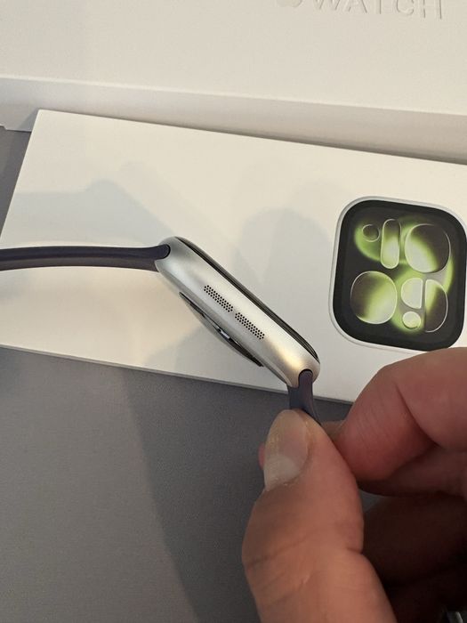 Apple Watch 11 46mm Cellular