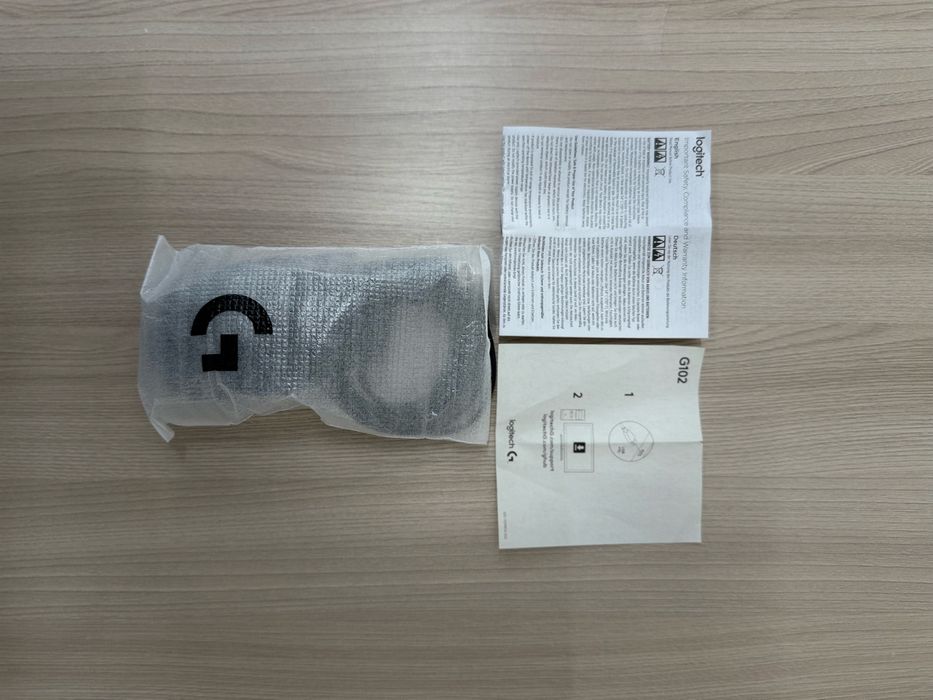 Оригинальный мышь Logitech G102 Lightsync черный