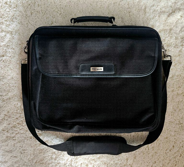 Geanta laptop - marca Targus