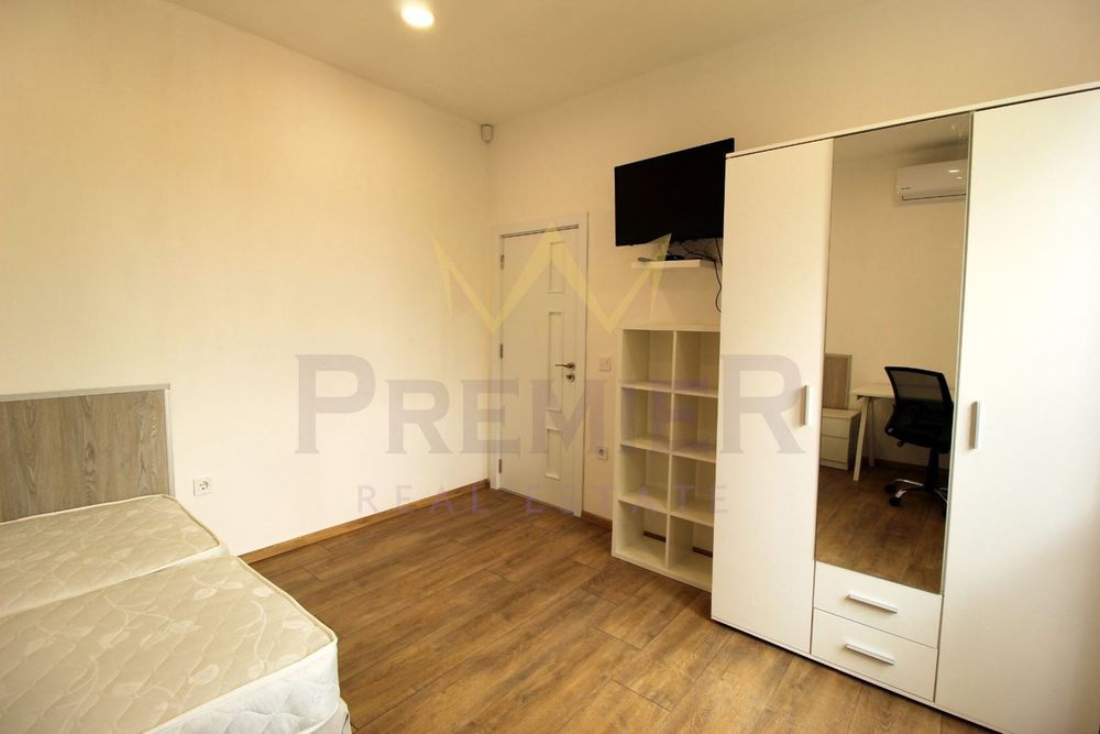 Дава се под наем Четиристаен апартамент в Варна, Окръжна болница - 130 кв.м за 1100 € - Снимка #12