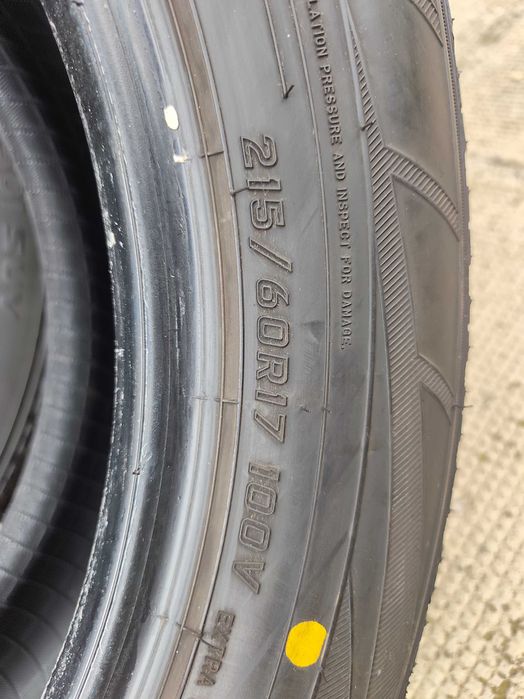 4 БРОЯ зимни гуми 17 ' цола FALKEN eurowinter SUV / 215 60 R 17 100V