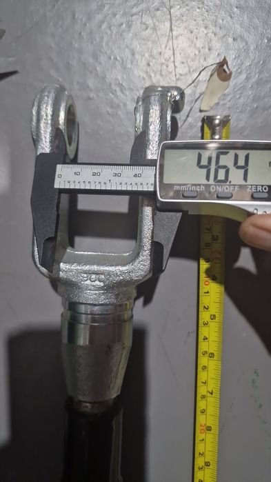 Tirant vertical tija întinzător lateral pentru toată gama de tractoare