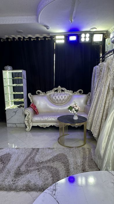 Svadebniy Salon uchun mebellar