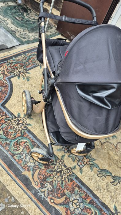 Продам детскую коляску