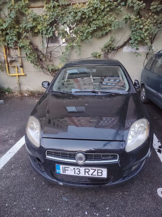 Vând fiat bravo.
