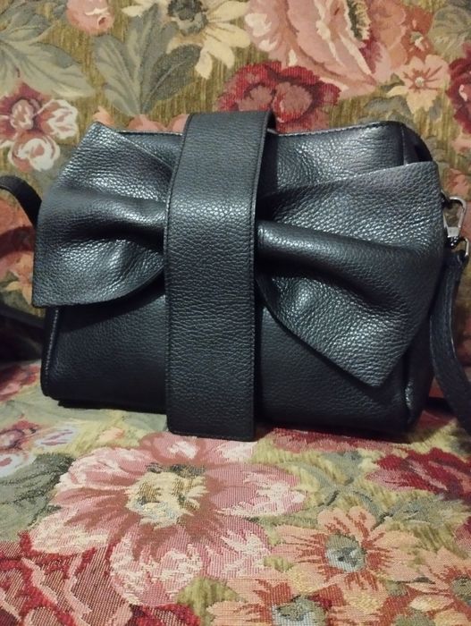 Елегантна дамска чанта