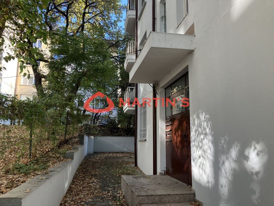 Дава се под наем Тристаен апартамент в София, Редута - 84 кв.м за 637.5 € - Снимка #1