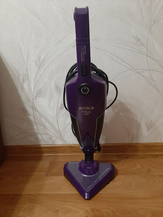 Вертикальный пылесос