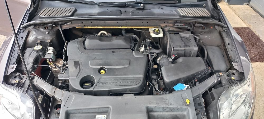 Ford Mondeo 2012 2.0 tdci stare foarte bună