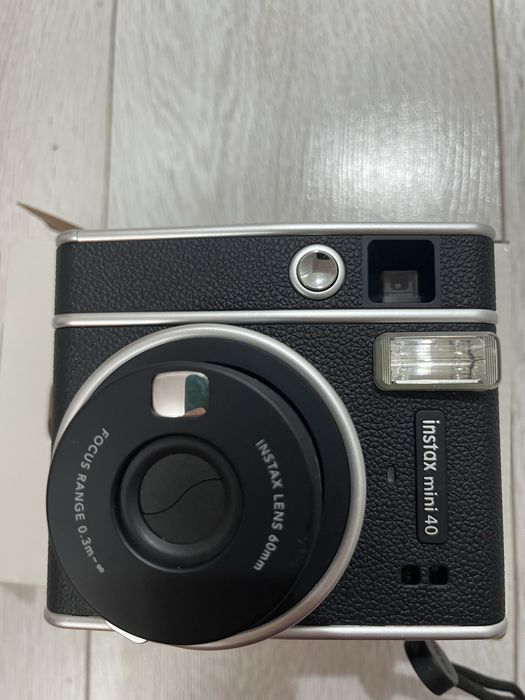 Instax mini 40  camera