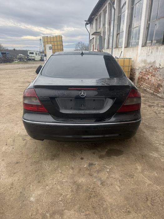 Mercedes clk 270 на части