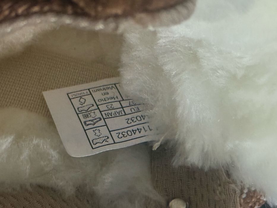 Ugg lowmel Chesnut marimea 37