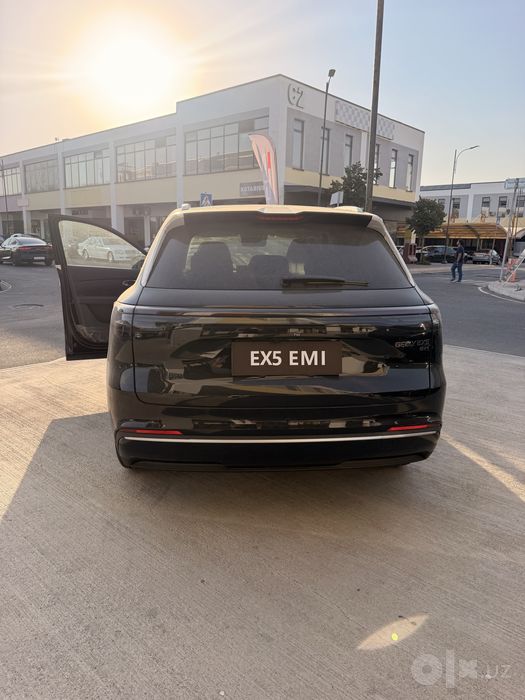Geely ex5 emi gibrit