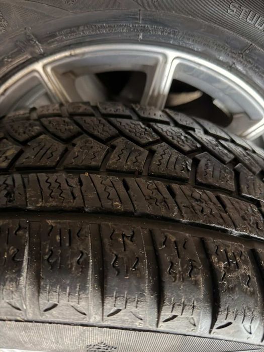 Гуми с джанти за мерцедес