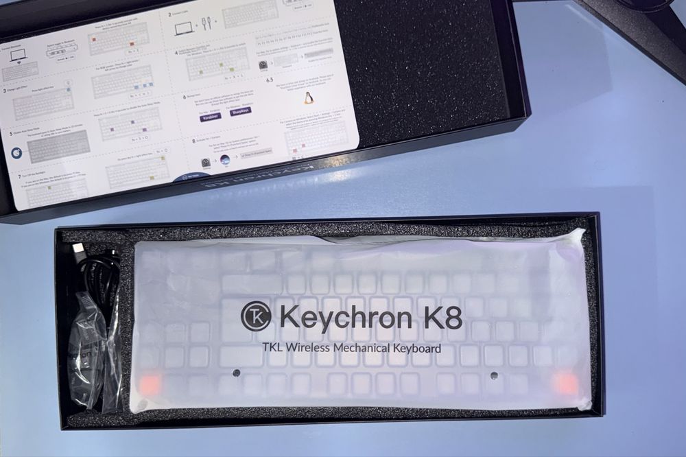 Механическая клавиатура Keychron K8 Wireless