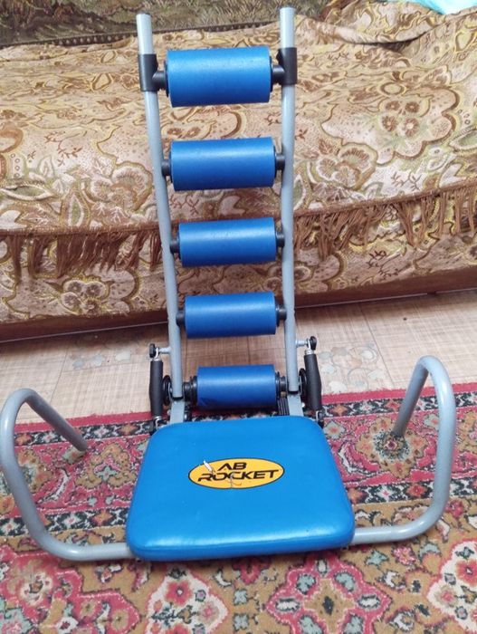 Тренажёр для живота и пресса