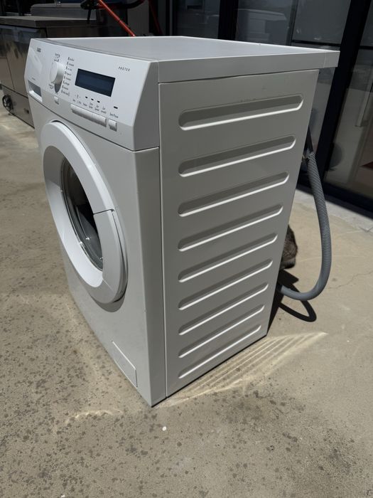 Пералня AEG Lavamat Protex