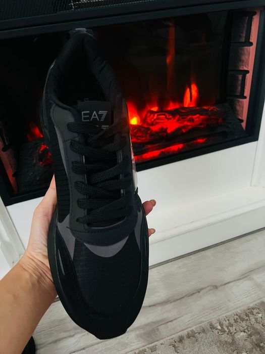 Adidasi Armani EA7
