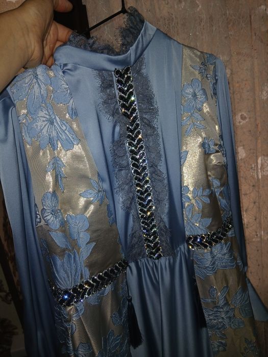 Вечерняя     платье или