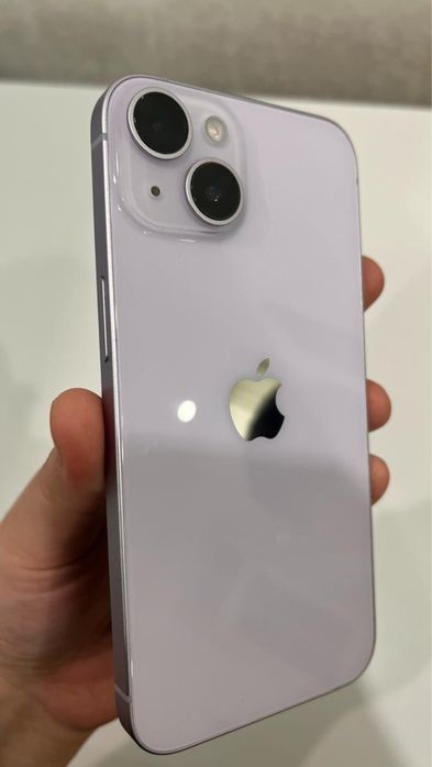 Продам айфон 14 версии