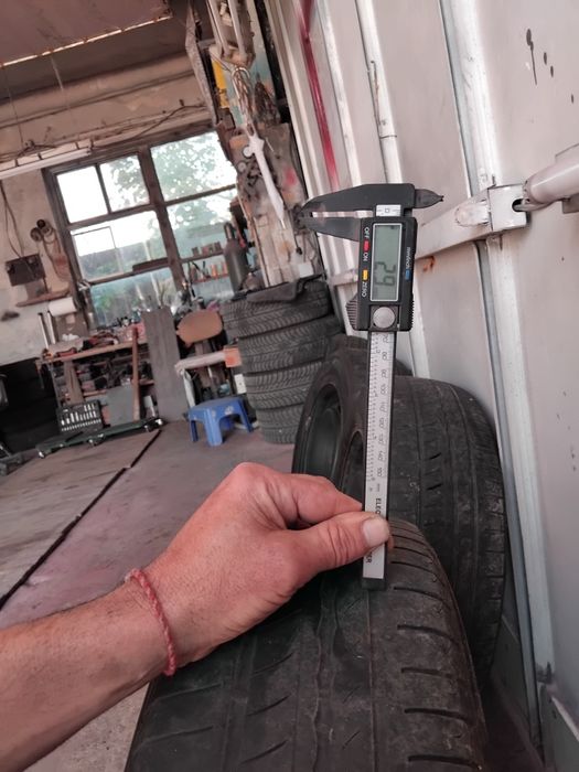 Гуми с джанти от пежо 207