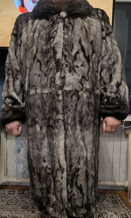 Продам норковую шубу