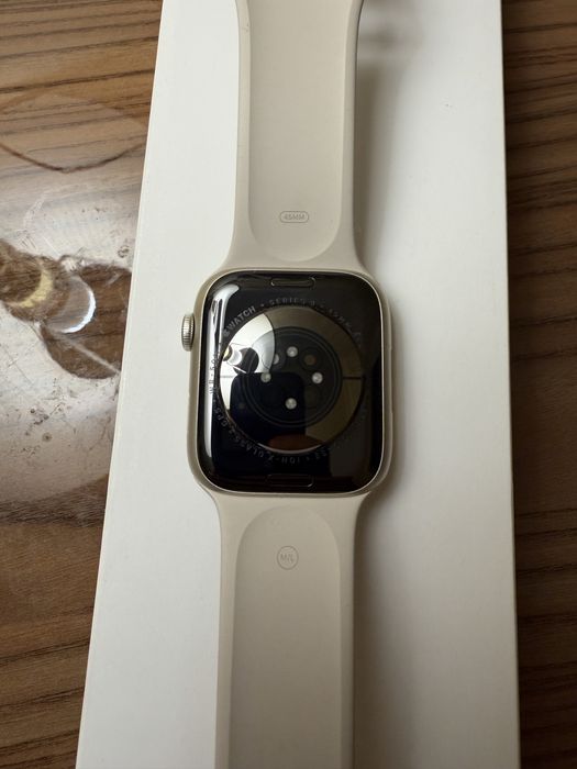 Apple watch 9 45мм на гарантии