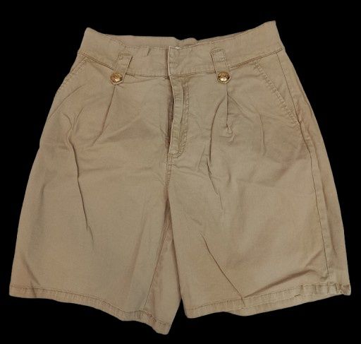 Шорты легкие бежевые белые светлые