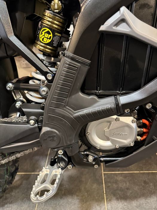 Протектор за Surron Ultra bee