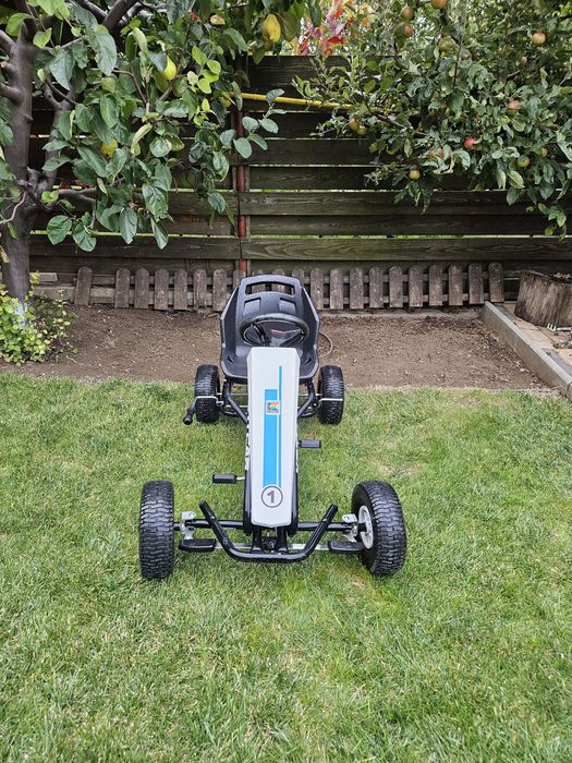 Kart copii  cu pedale