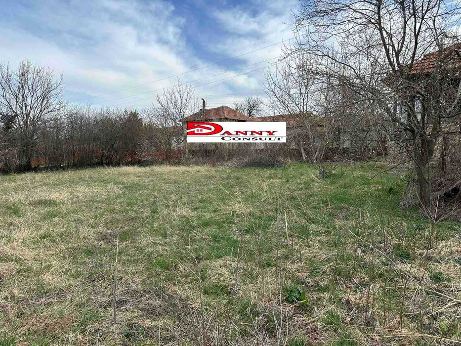 Продава се Парцел в с. Ново село, Област Велико Търново - 1500 кв.м за 8 €/кв.м - Снимка #2