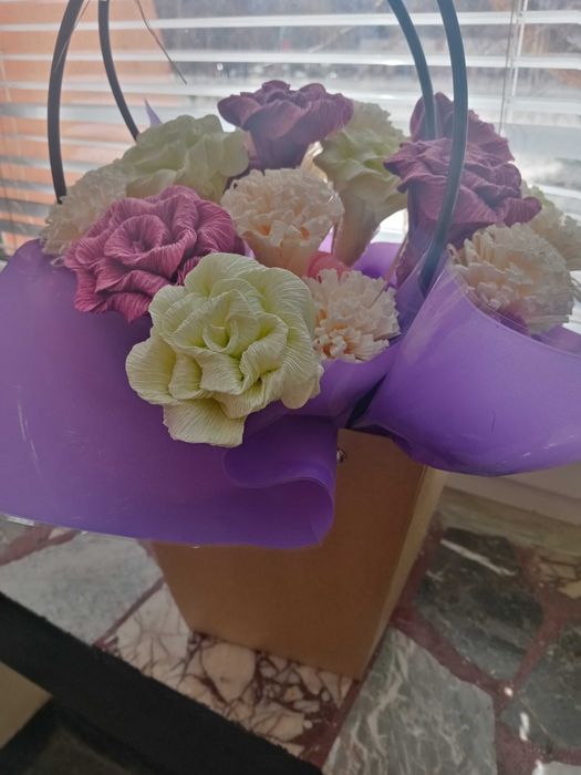 Ръчно изработени цветя по поръчка