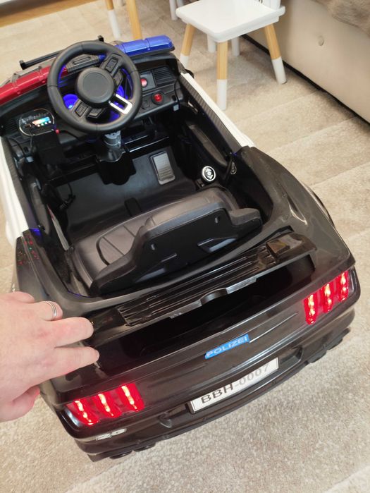 Mașina electrică pt copii