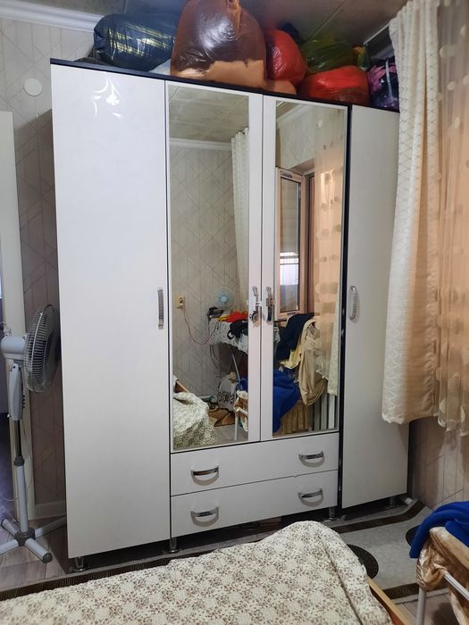 Шифонер и шкаф купе