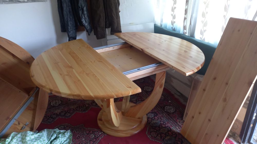 Urgent vand masa extensibila noua 270 lei