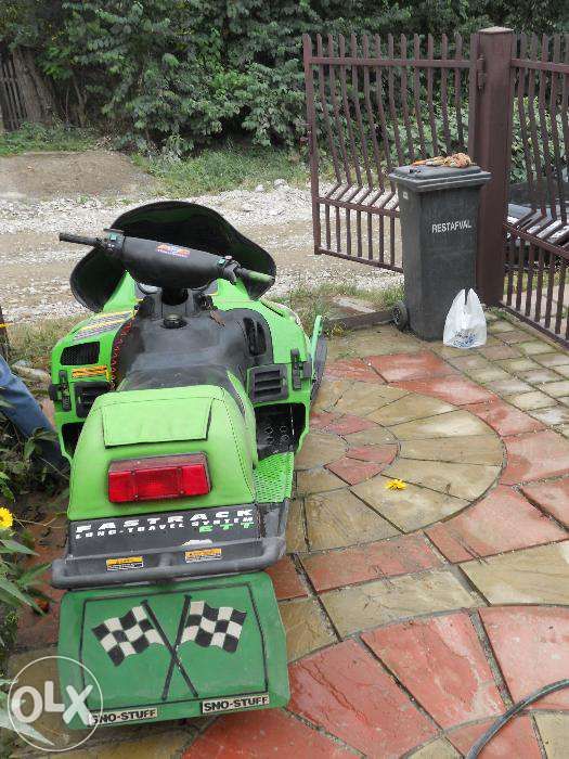 Vand/schimb Snowmobil ARCTIC CAT ZR 600